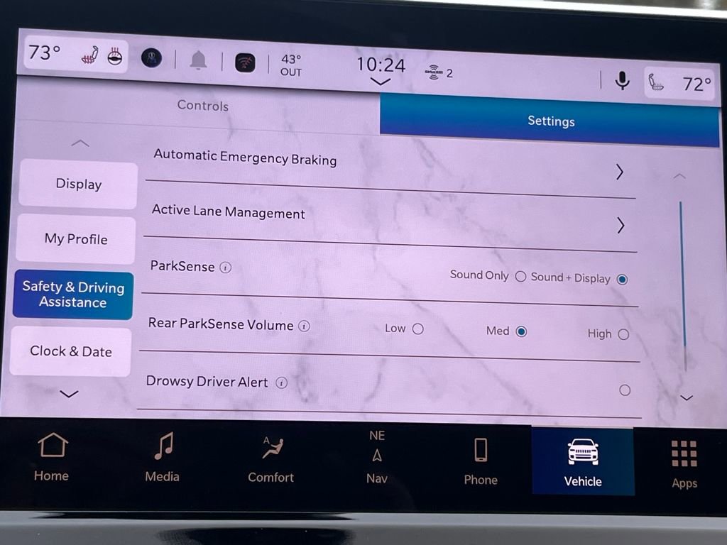 New 2026 Jeep Compass Limited w/ Sun, Sound & Navigation Group image 7