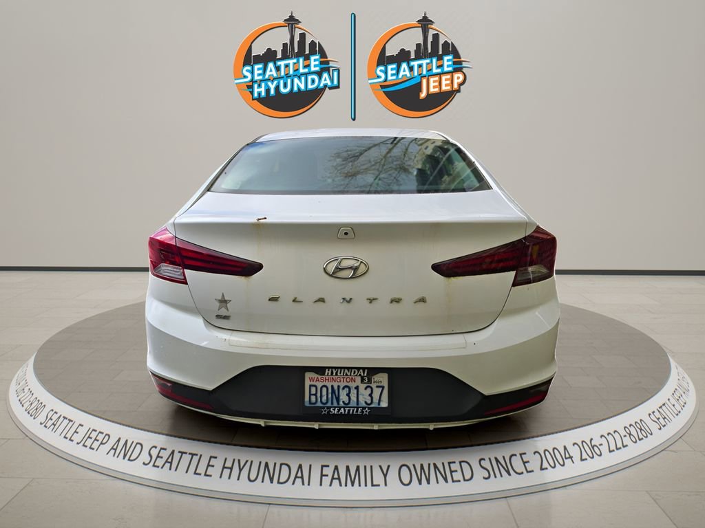 Used 2019 Hyundai Elantra SE w/ Cargo Package FWD image 6