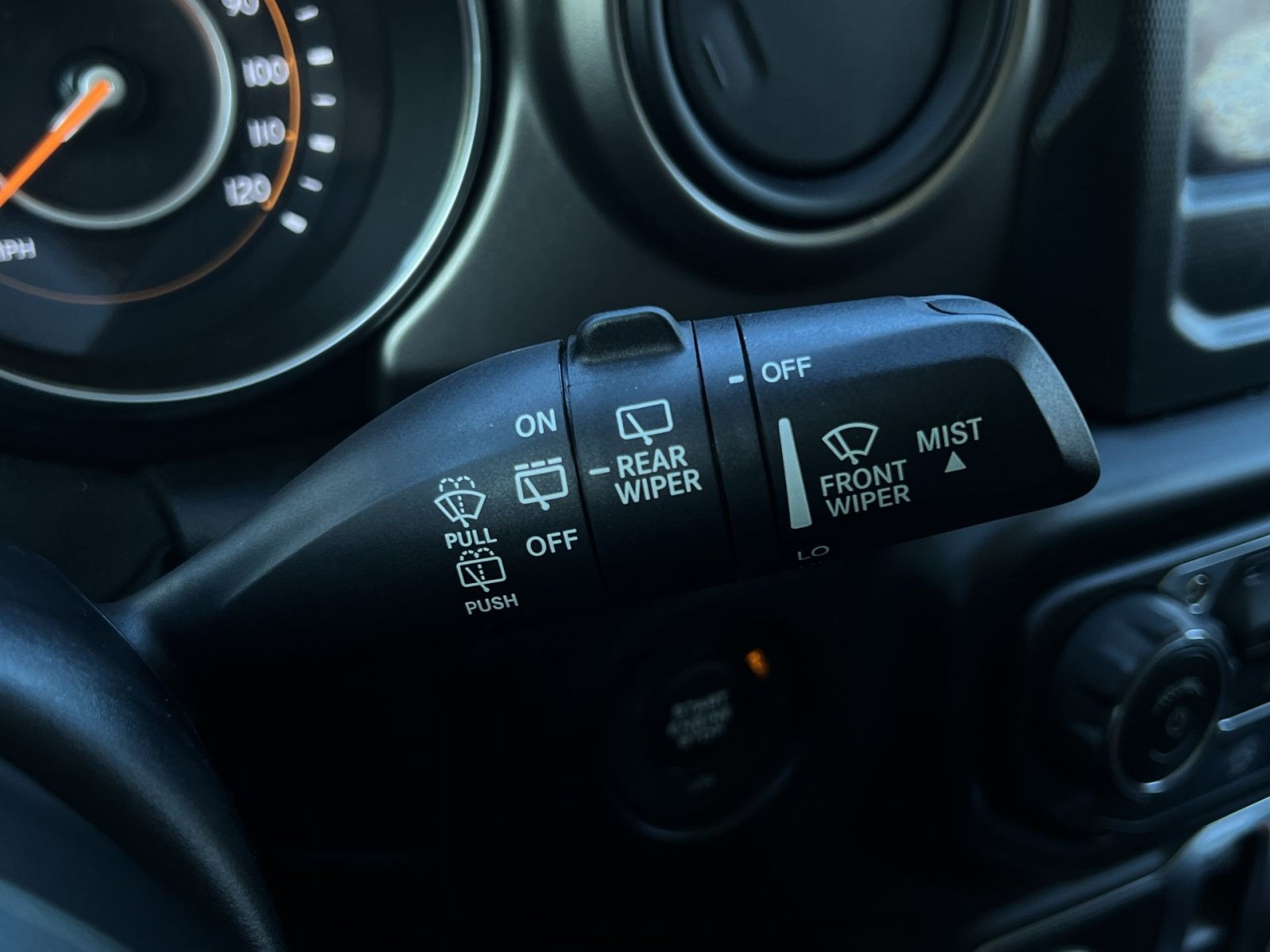 Used 2020 Jeep Wrangler Sport AWD/4WD image 24