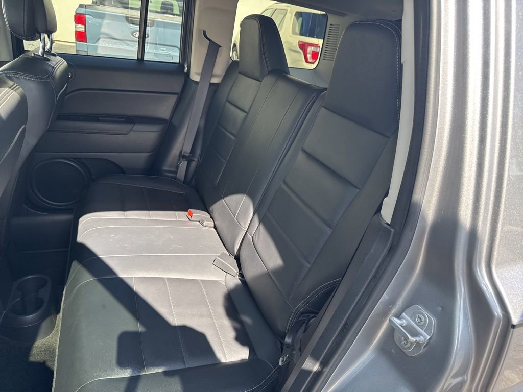 Used 2016 Jeep Patriot High Altitude image 36