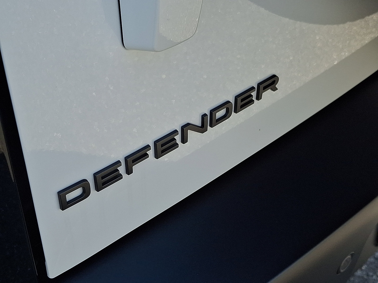 New 2026 Land Rover Defender 110 X-Dynamic SE AWD/4WD image 21