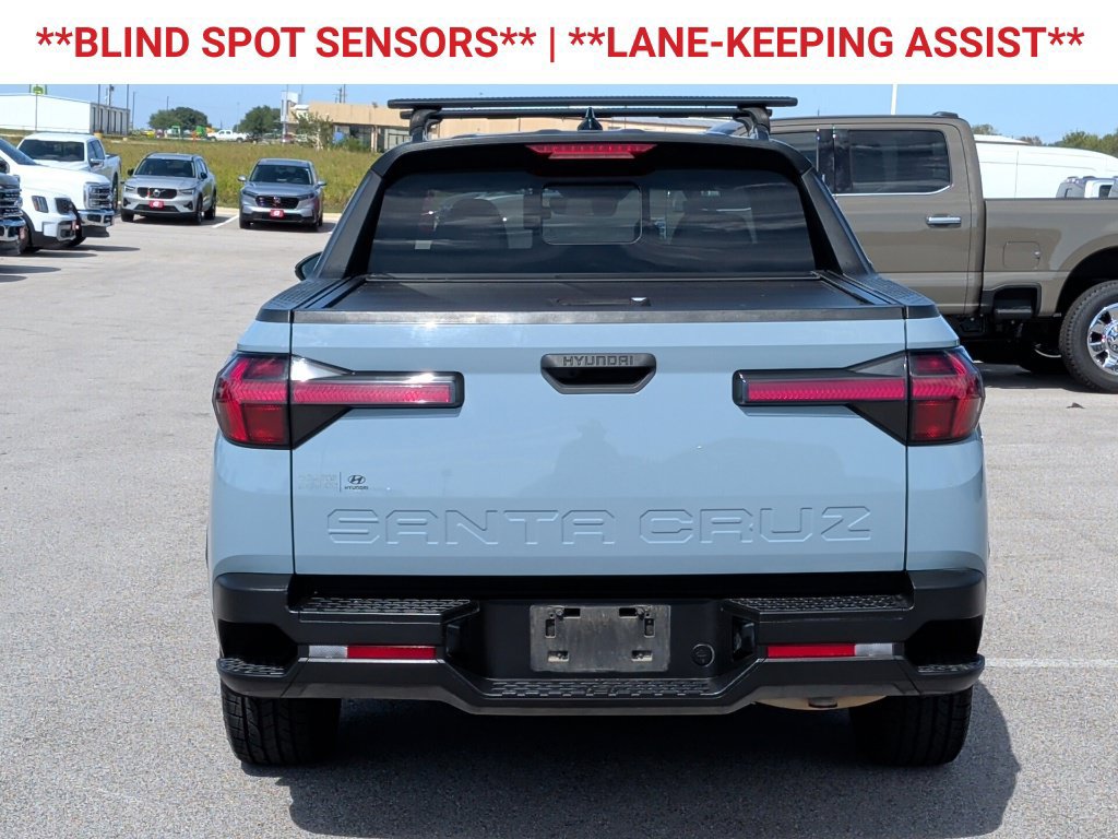 Used 2023 Hyundai Santa Cruz SEL w/ Activity Package FWD image 7