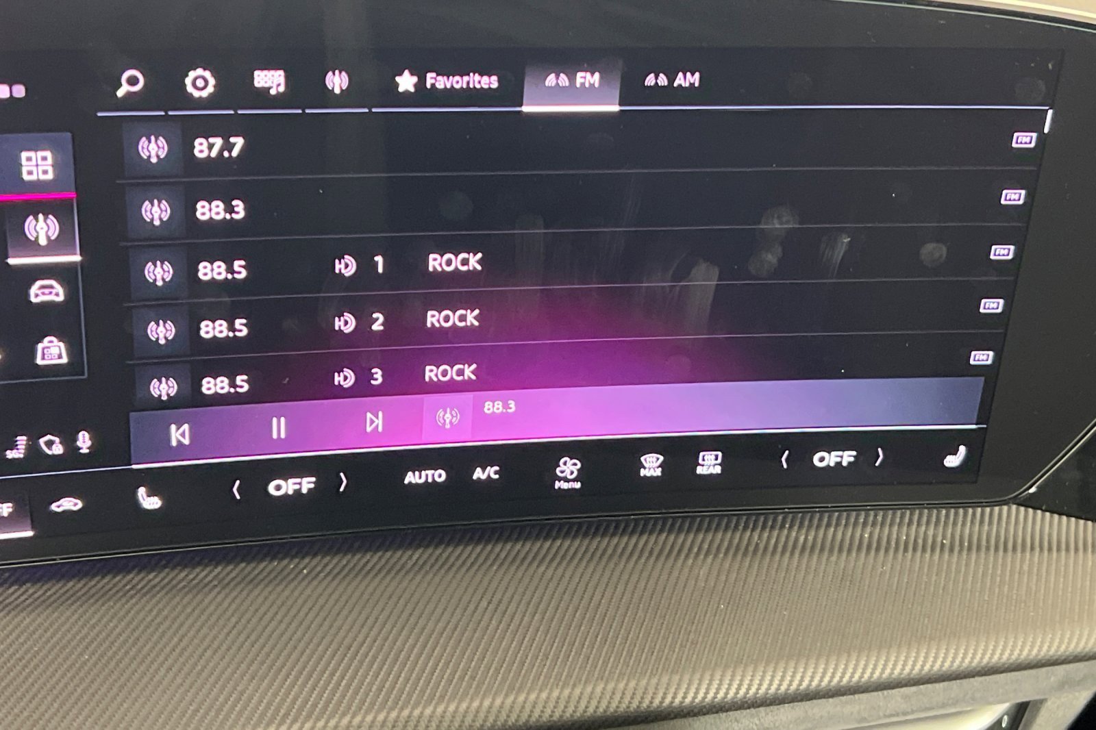 New 2025 Audi SQ5 Premium Plus image 17