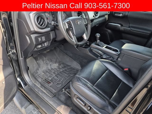 Used 2020 Toyota Tacoma TRD Off-Road w/ TRD Premium Off Road Package AWD/4WD image 20