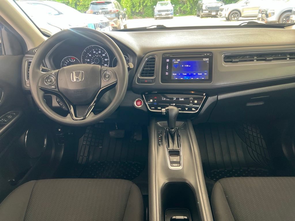 Used 2017 Honda HR-V EX image 17