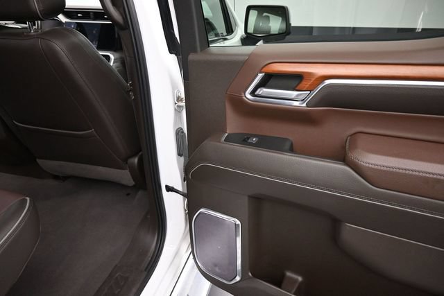 Used 2023 GMC Sierra 1500 Denali w/ Technology Package AWD/4WD image 25