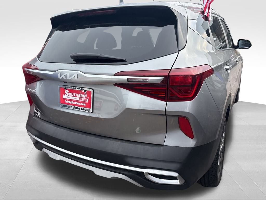Used 2023 Kia Seltos S image 14