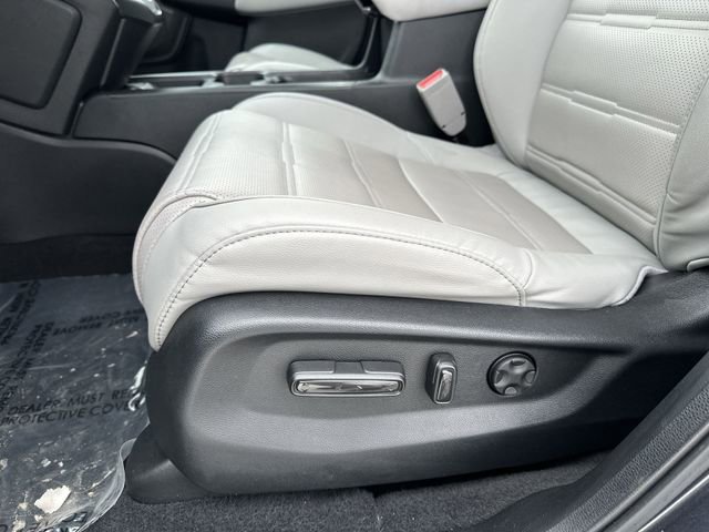 Used 2019 Honda CR-V EX-L image 16