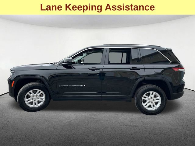 Used 2023 Jeep Grand Cherokee Laredo w/ Luxury Tech Group I image 6