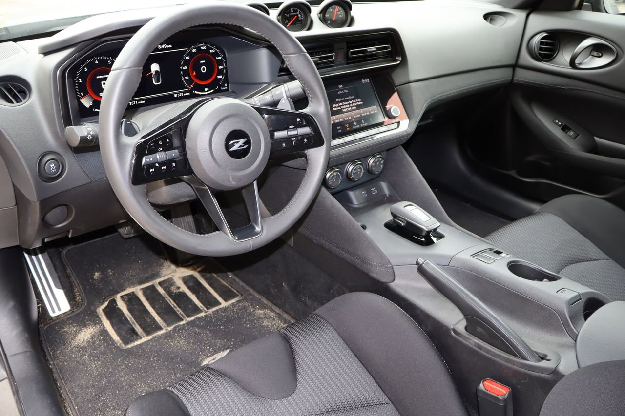 Used 2024 Nissan Z Sport w/ Floor Mat Package RWD image 4