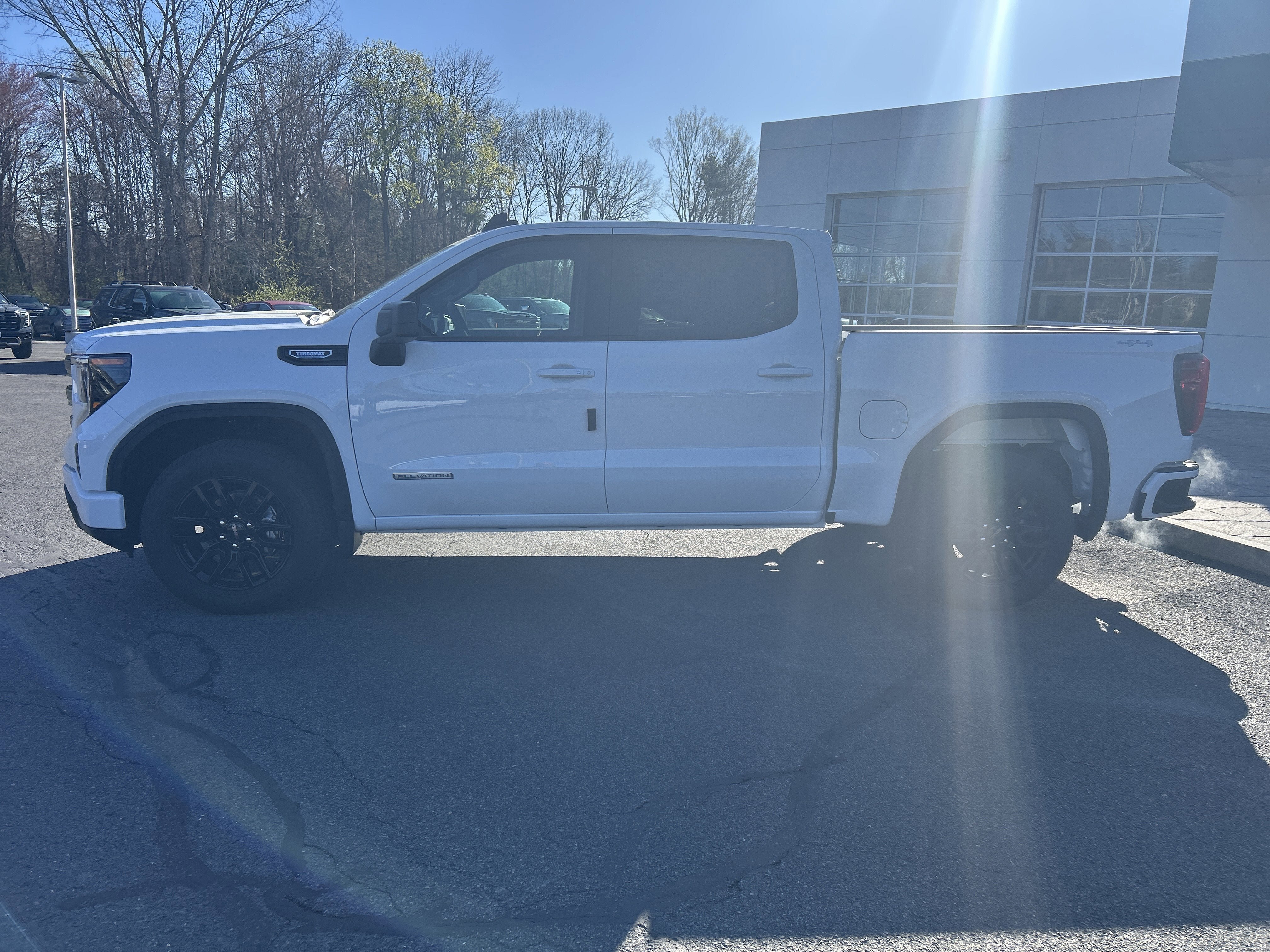 New 2026 GMC Sierra 1500 Elevation AWD/4WD image 2