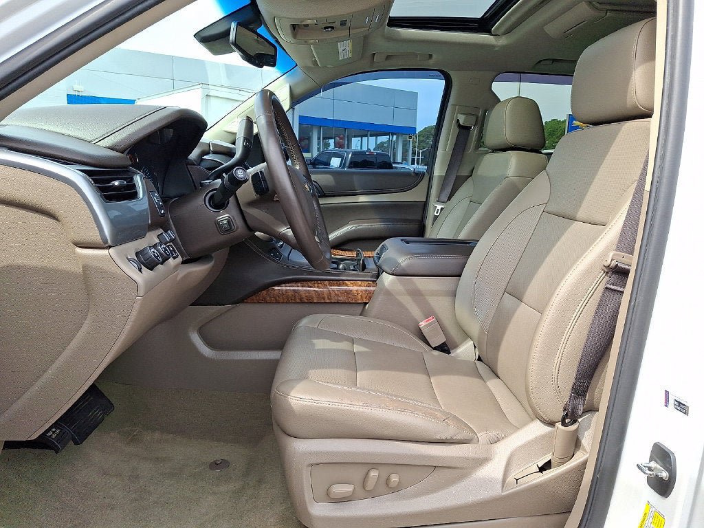 Used 2018 Chevrolet Tahoe Premier AWD/4WD image 15
