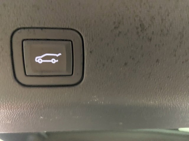 Used 2024 Chevrolet Suburban LT image 15