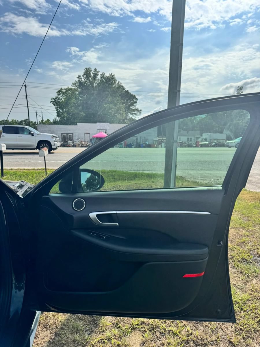 Used 2020 Hyundai Sonata SEL w/ Convenience + Sunroof Package FWD image 18