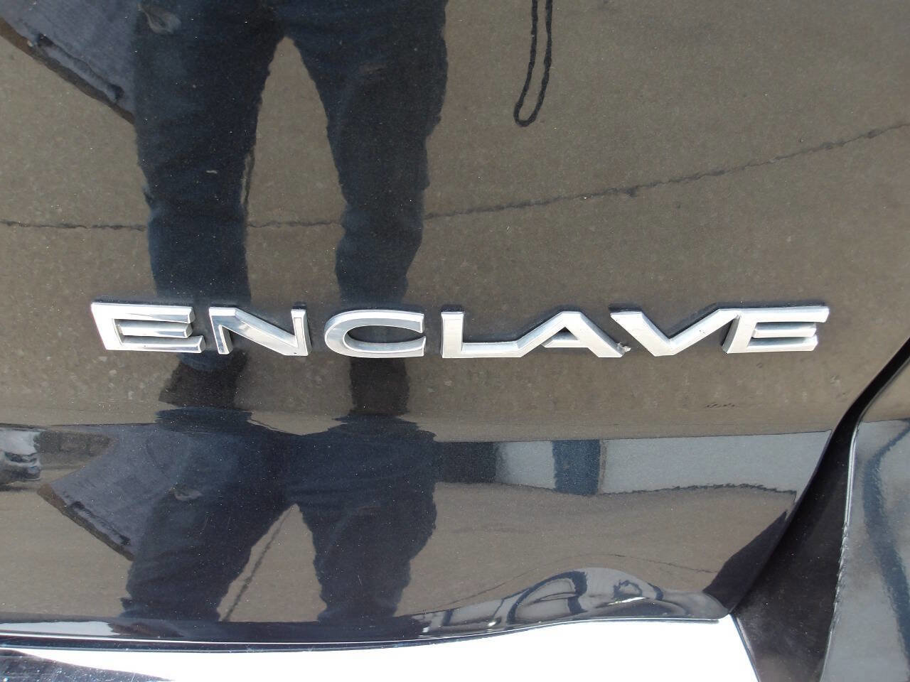 Used 2013 Buick Enclave Convenience image 39