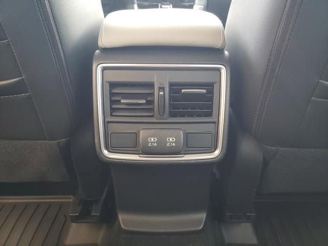 Used 2019 Subaru Forester Limited w/ Popular Package #3 image 13
