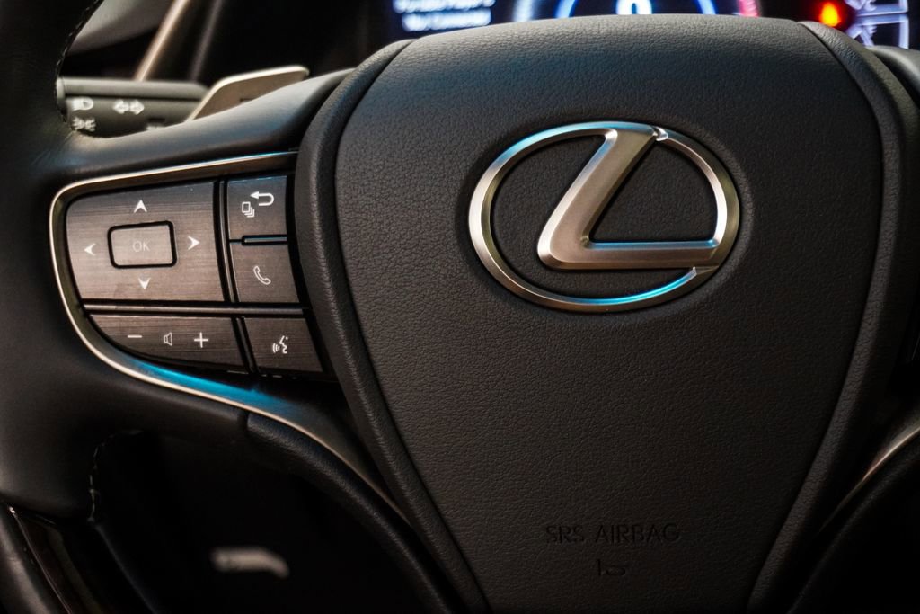 Used 2019 Lexus ES 350 w/ Premium Package FWD image 16