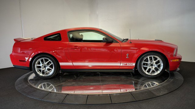 Used 2007 Ford Mustang Shelby GT500 RWD image 30