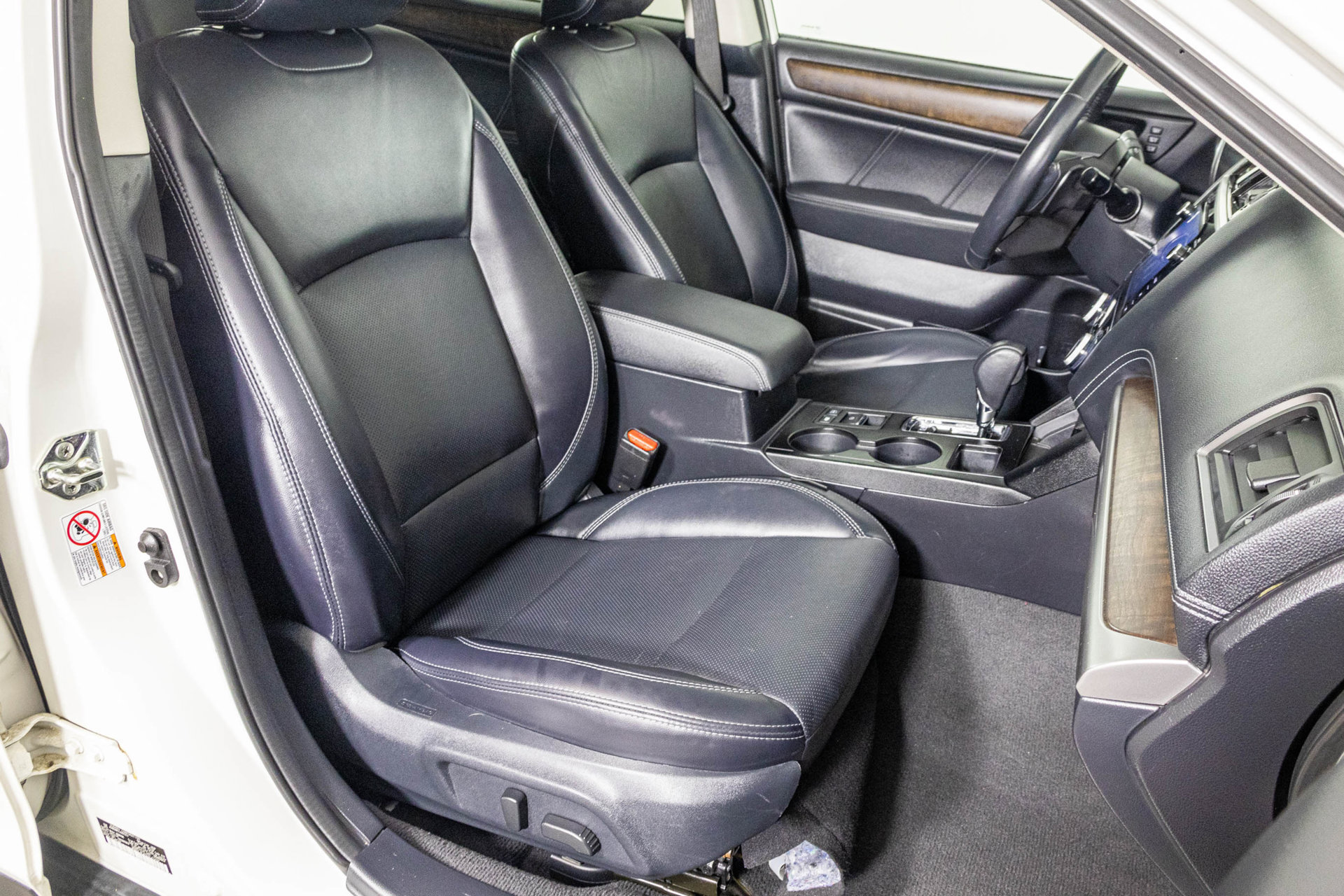 Used 2018 Subaru Outback 2.5i Limited AWD/4WD image 49