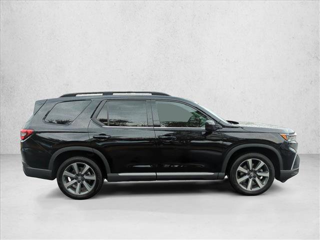 Certified 2025 Honda Pilot Elite image 4