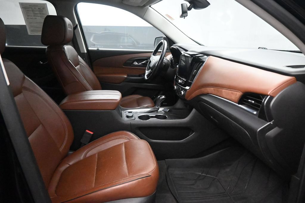 Used 2019 Chevrolet Traverse High Country w/ LPO, Floor Liner Package AWD/4WD image 14