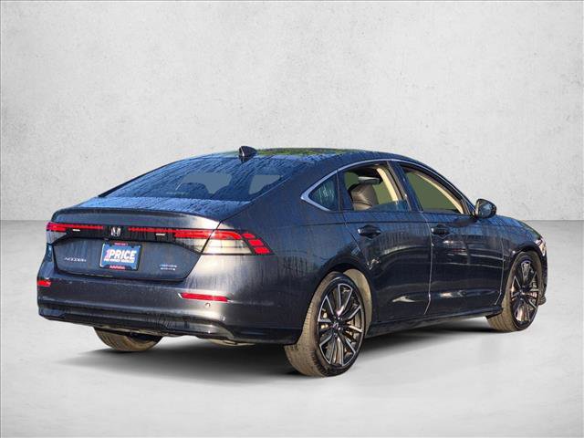 Used 2024 Honda Accord Touring image 5