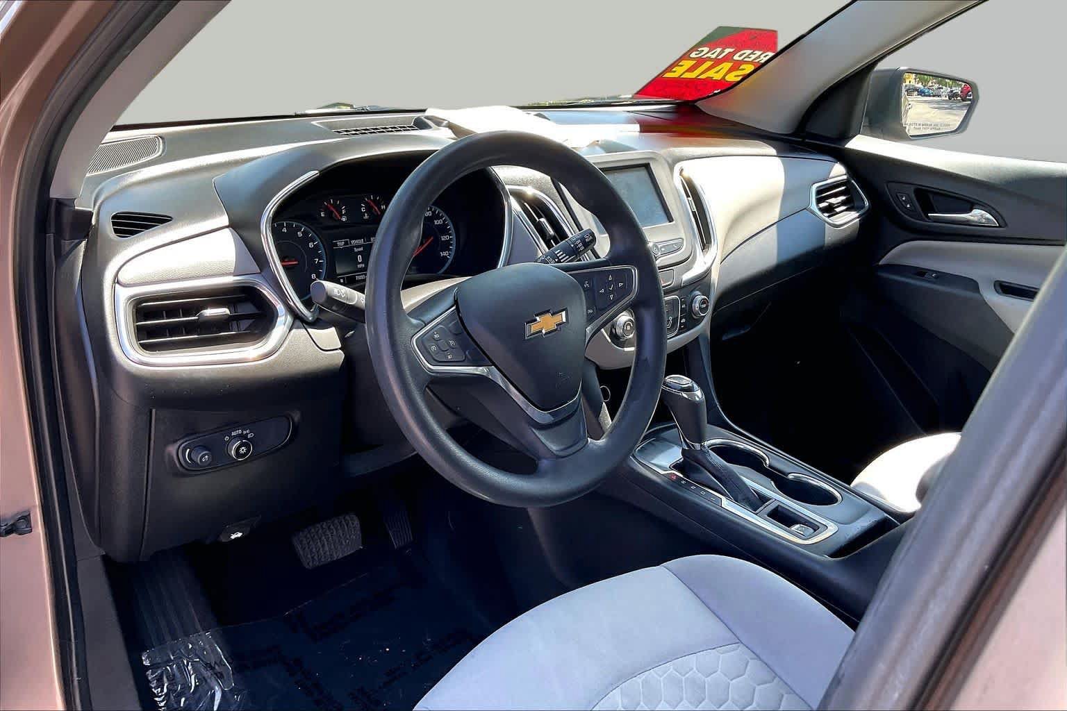 Used 2018 Chevrolet Equinox LS FWD image 14