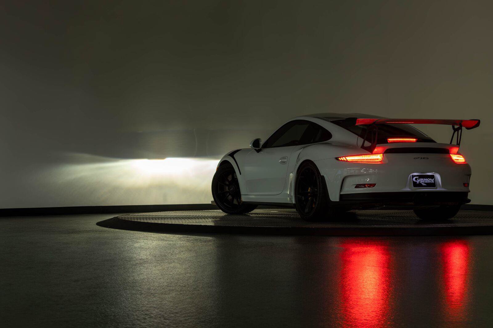 Used 2016 Porsche 911 GT3 RS RWD image 26