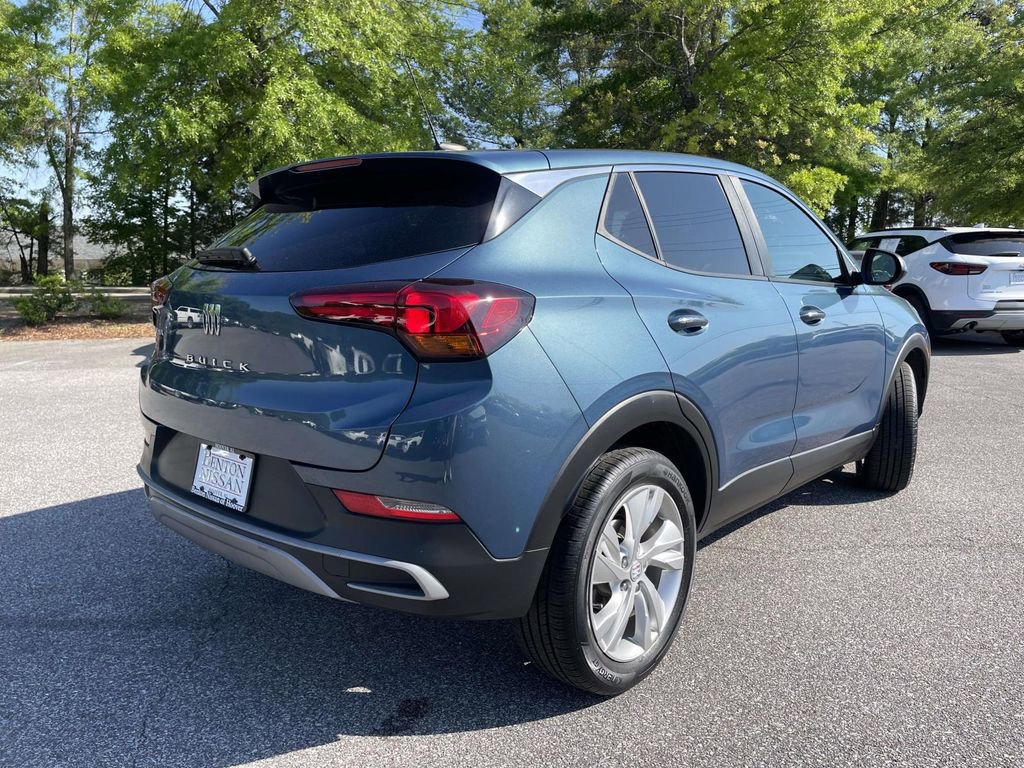 Used 2024 Buick Encore GX Preferred FWD image 3