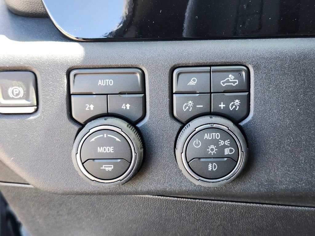 New 2026 Chevrolet Silverado 1500 RST w/ Safety Package AWD/4WD image 21