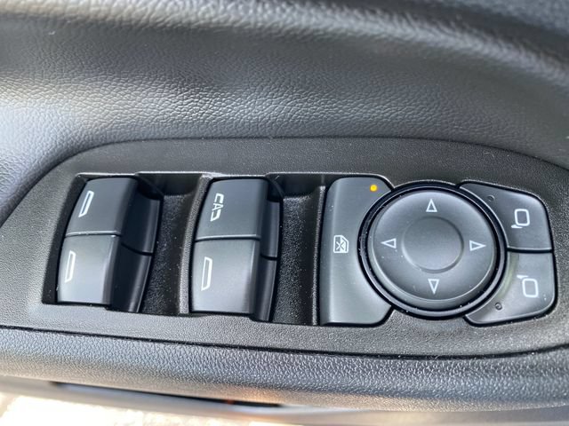 Used 2023 Chevrolet Equinox LT FWD image 17
