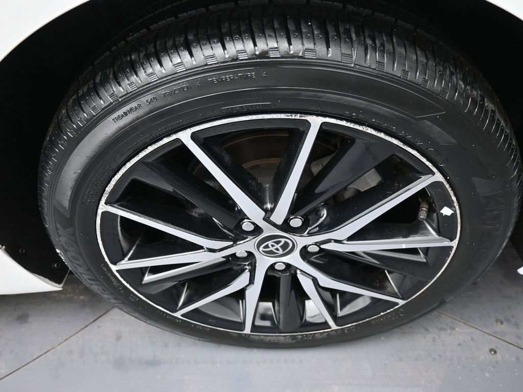 Certified 2023 Toyota Camry SE image 15