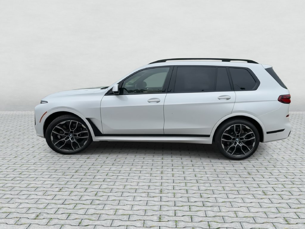 Used 2027 BMW X7 xDrive40i w/ Executive Package AWD/4WD image 5