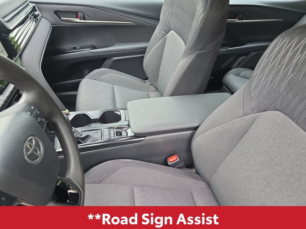 Used 2026 Toyota Camry LE FWD image 14