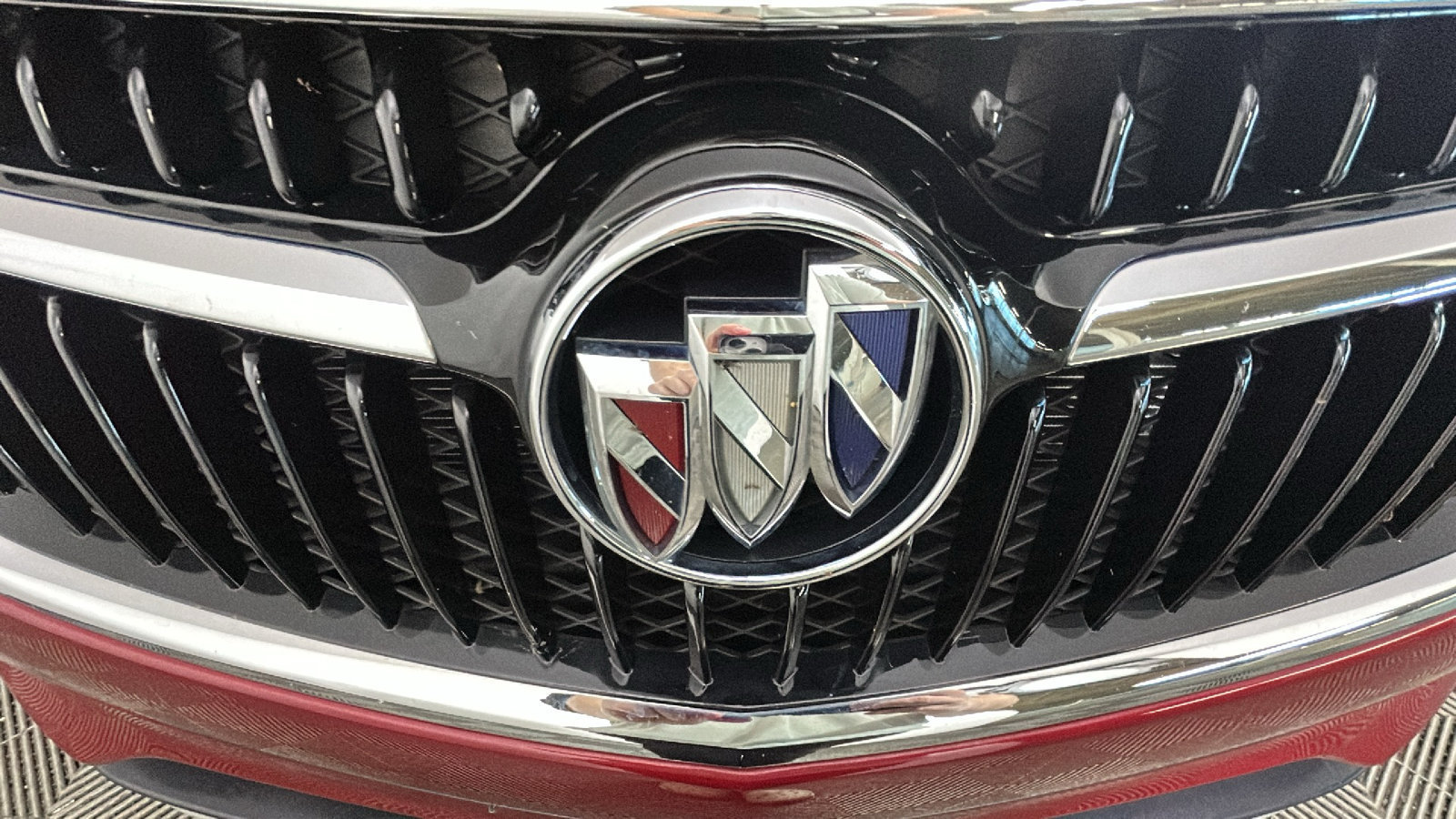 Used 2019 Buick Encore Preferred AWD/4WD image 10
