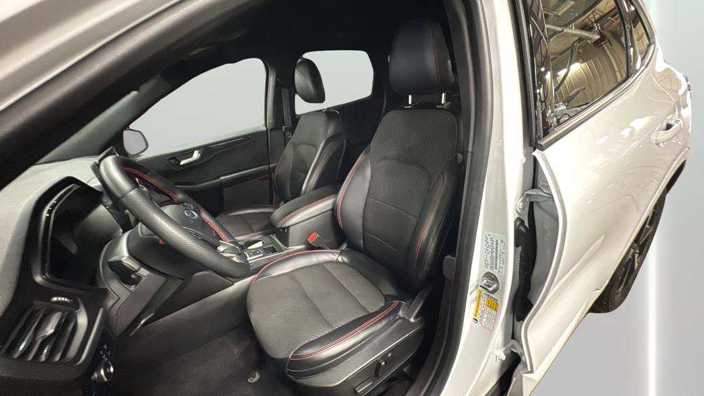 Used 2023 Ford Escape ST-Line Select w/ Tech Pack #2 image 26