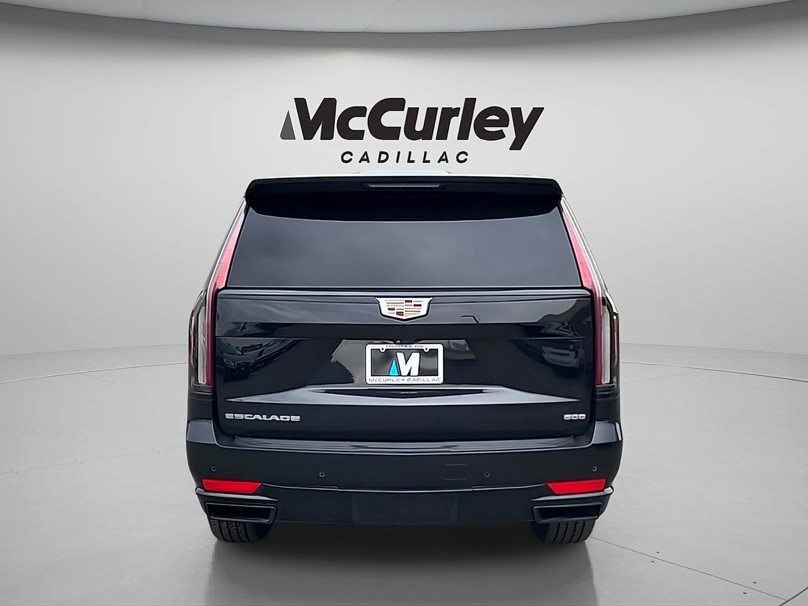 Used 2021 Cadillac Escalade Sport w/ Driver Assist Tech Package AWD/4WD image 6