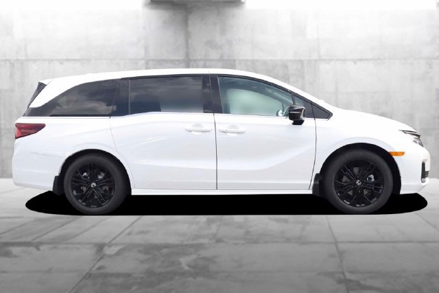 New 2026 Honda Odyssey Sport-L image 5