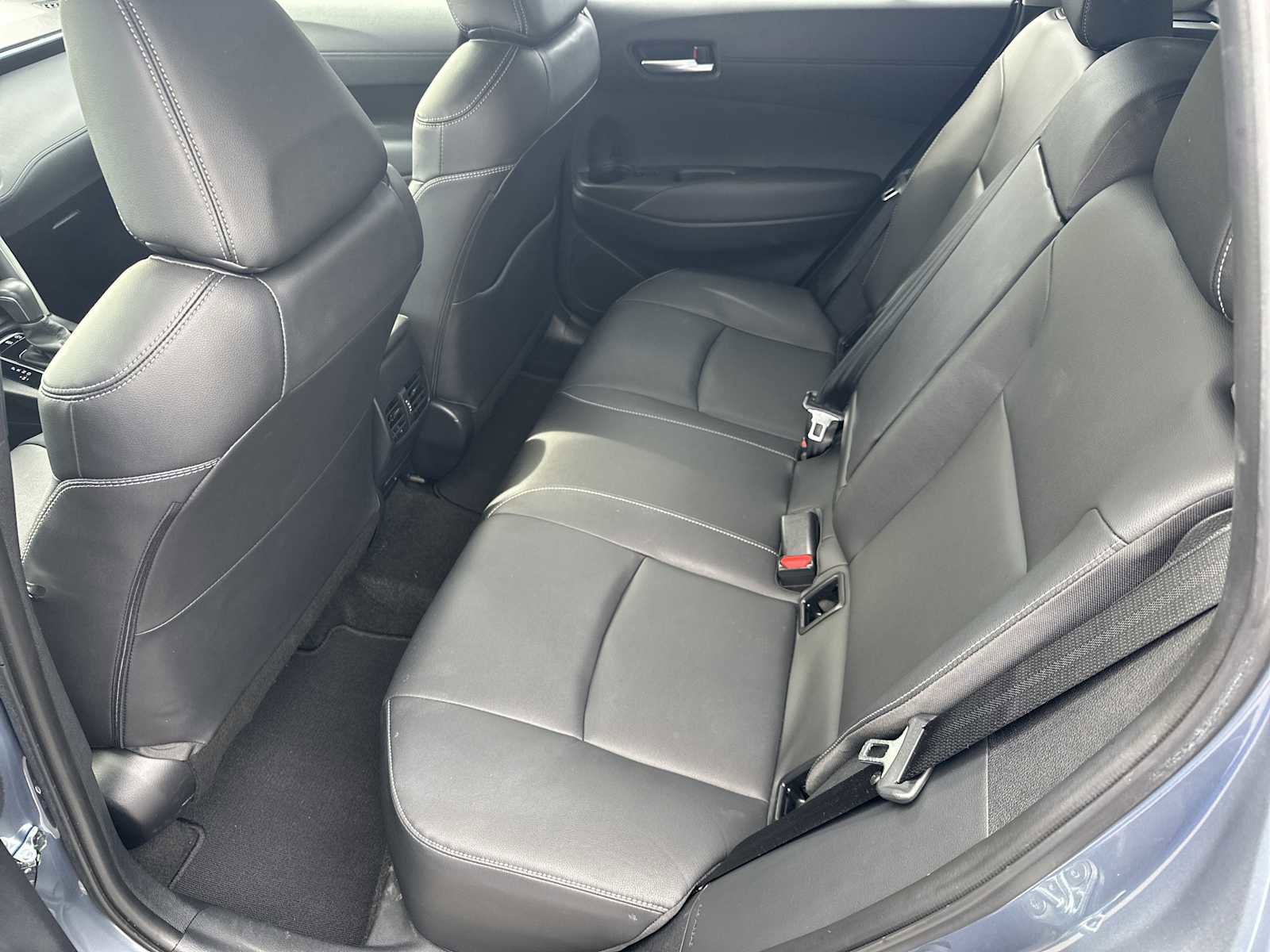 Used 2024 Toyota Corolla Cross XLE FWD image 22