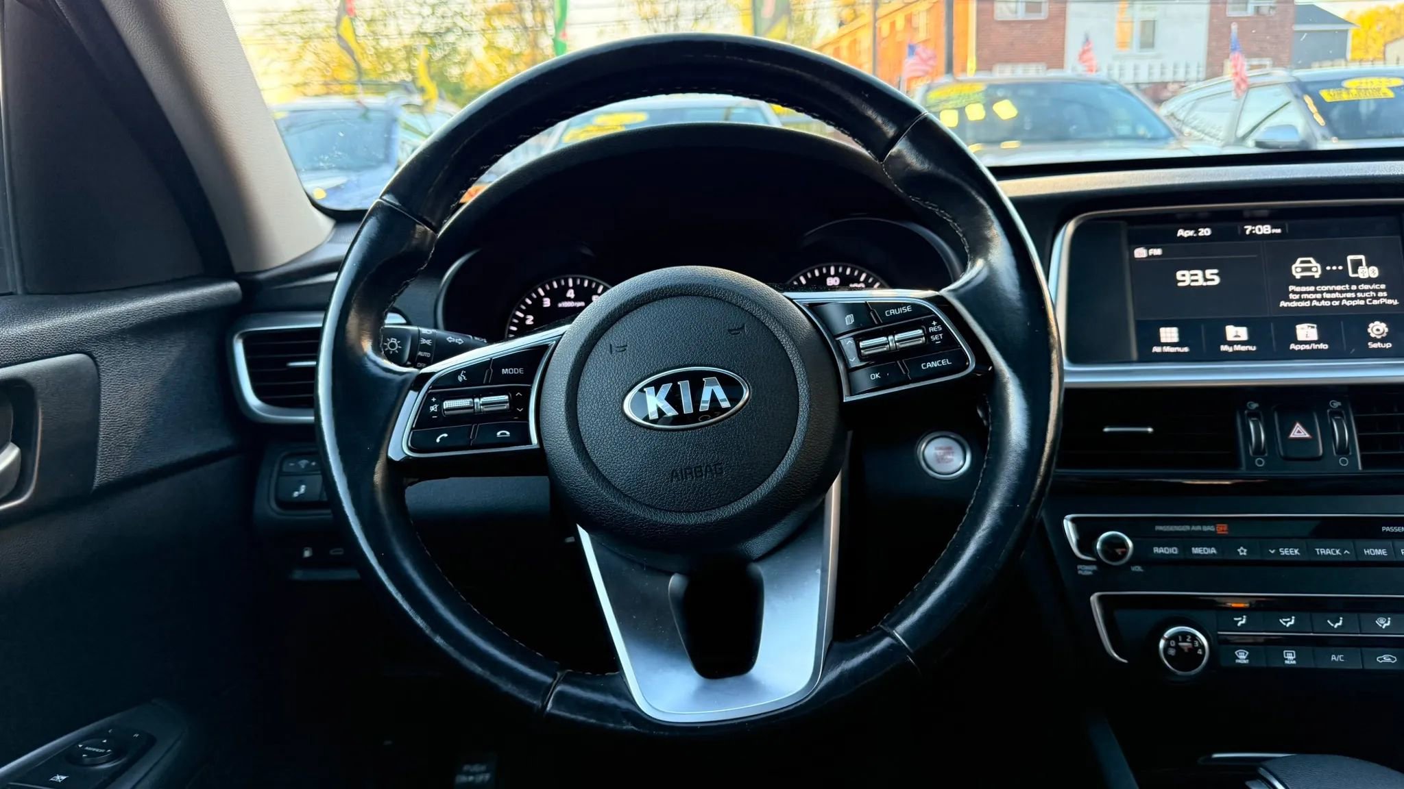 Used 2020 Kia Optima SE FWD image 18