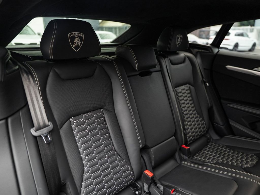 Used 2024 Lamborghini Urus S image 27