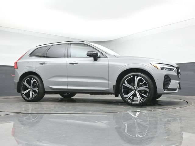Used 2025 Volvo XC60 B5 Ultra w/ Protection Package Premier AWD/4WD image 37