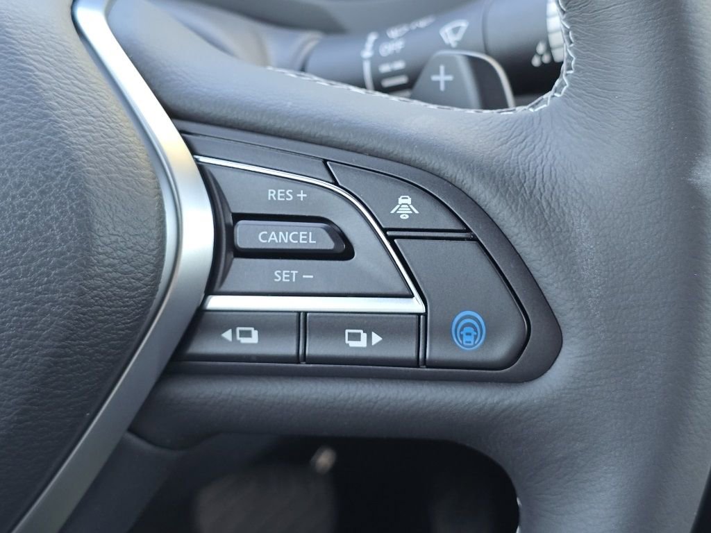 Certified 2025 INFINITI QX55 Luxe w/ Cargo Package image 32