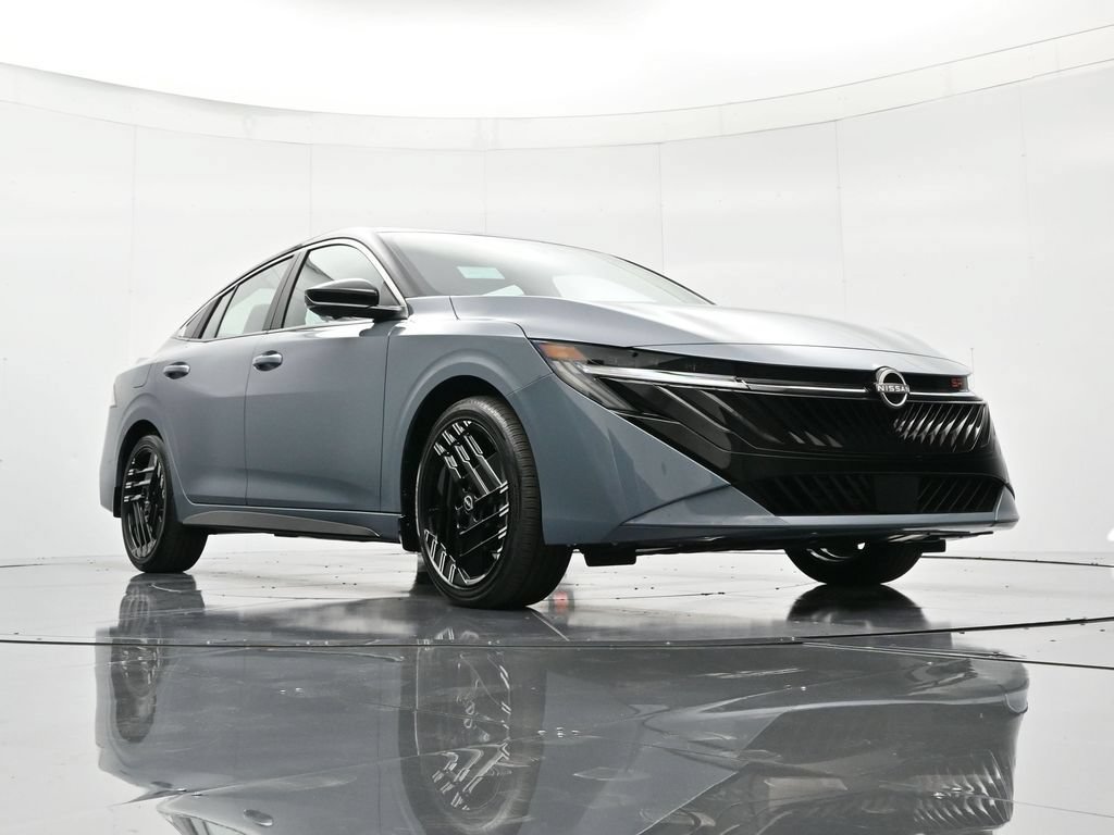 New 2026 Nissan Sentra SR w/ SR Premium Package FWD image 40