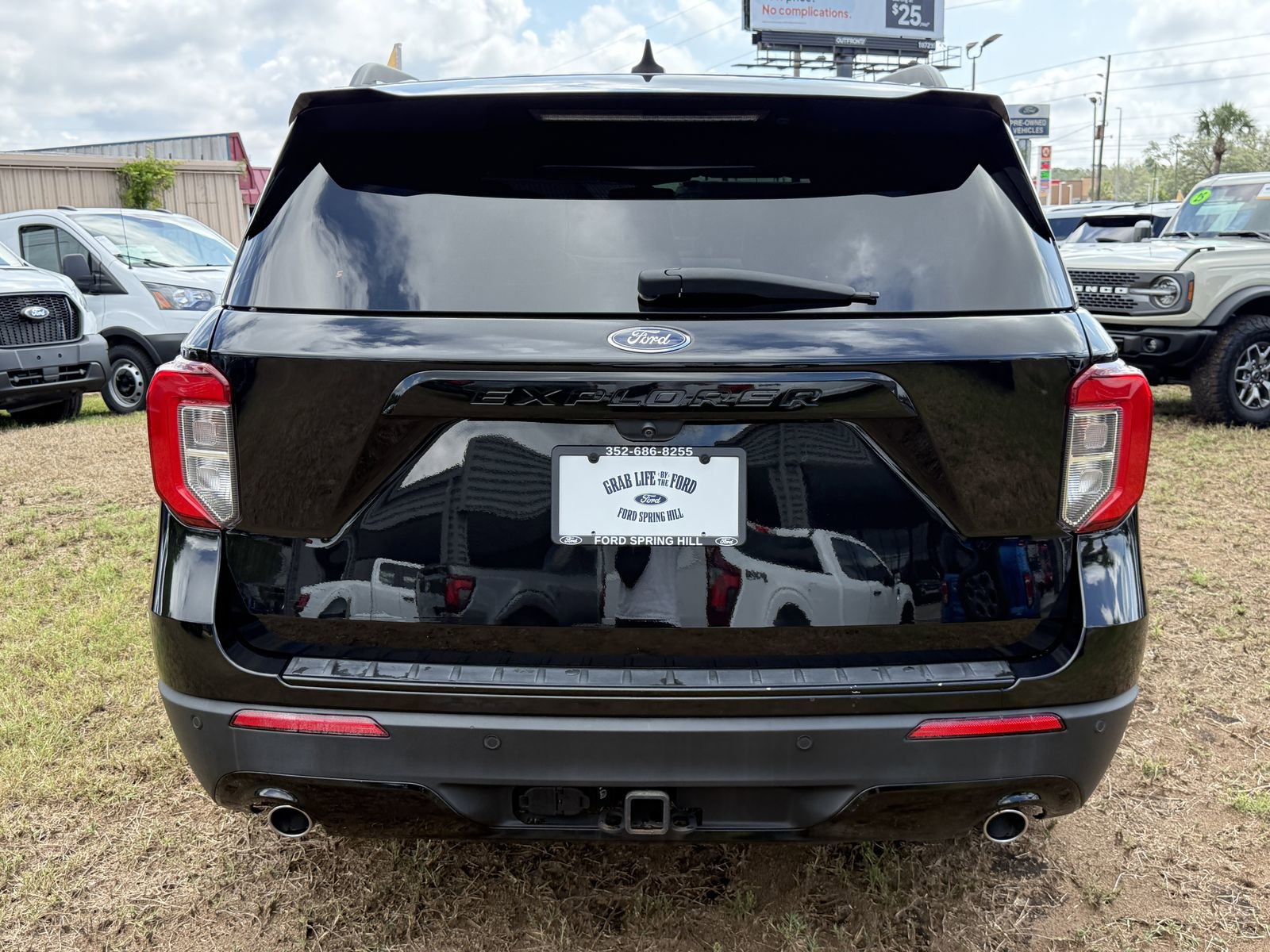 Certified 2023 Ford Explorer ST-Line w/ Class IV Trailer Tow Package RWD image 5