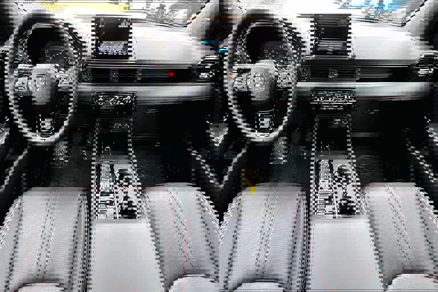 Used 2025 Honda Pilot Black Edition image 16