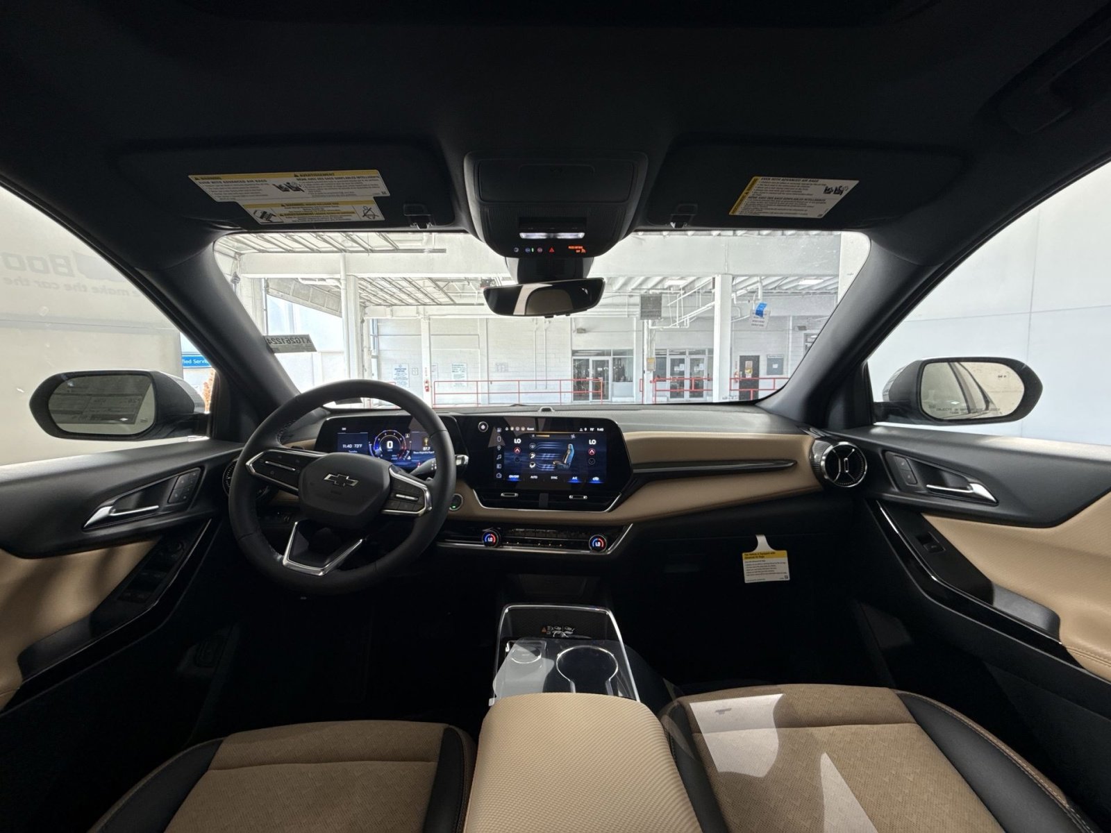 New 2026 Chevrolet Equinox ACTIV w/ Convenience Package III AWD/4WD image 23
