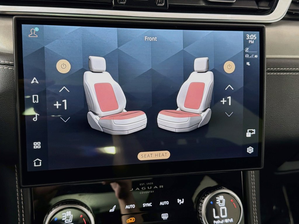 Certified 2026 Jaguar F-PACE R-Dynamic S AWD/4WD image 21