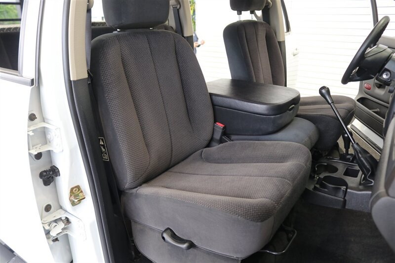 Used 2003 Dodge Ram 2500 Truck SLT AWD/4WD image 17