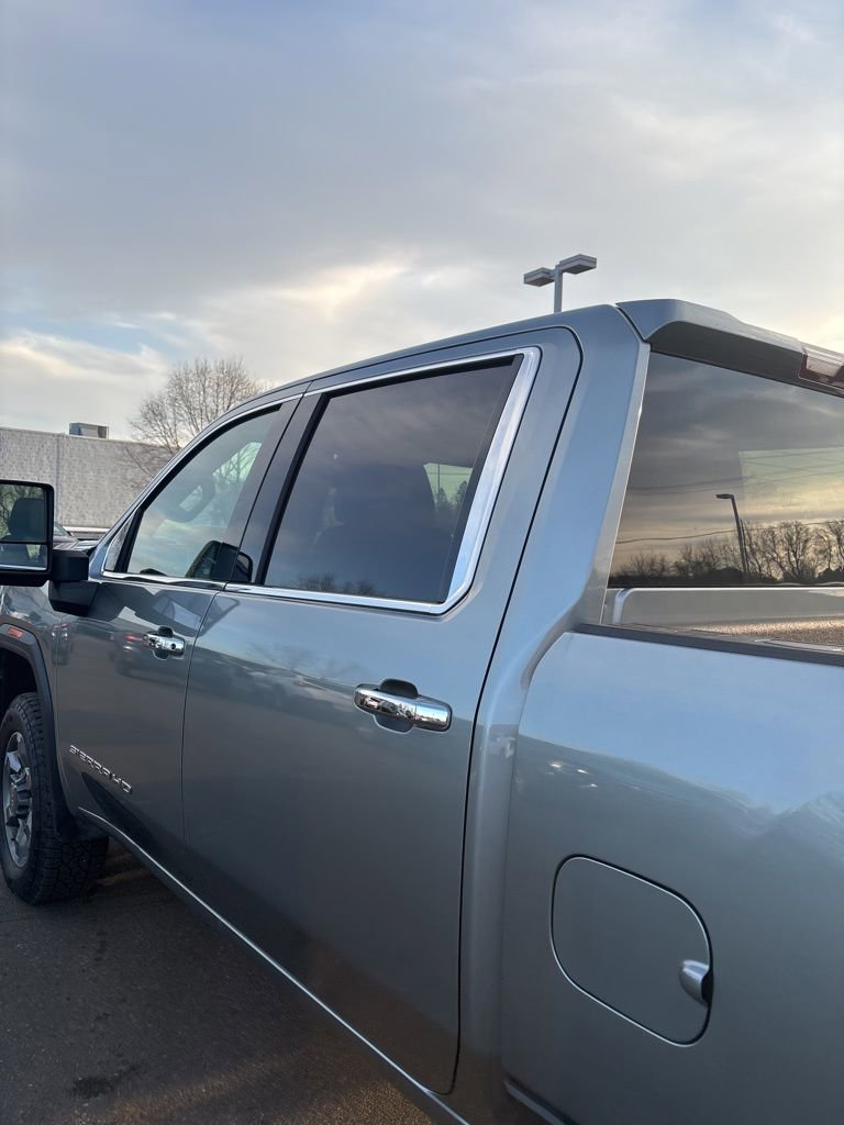 Used 2025 GMC Sierra 2500 SLT w/ SLT Convenience Package image 23